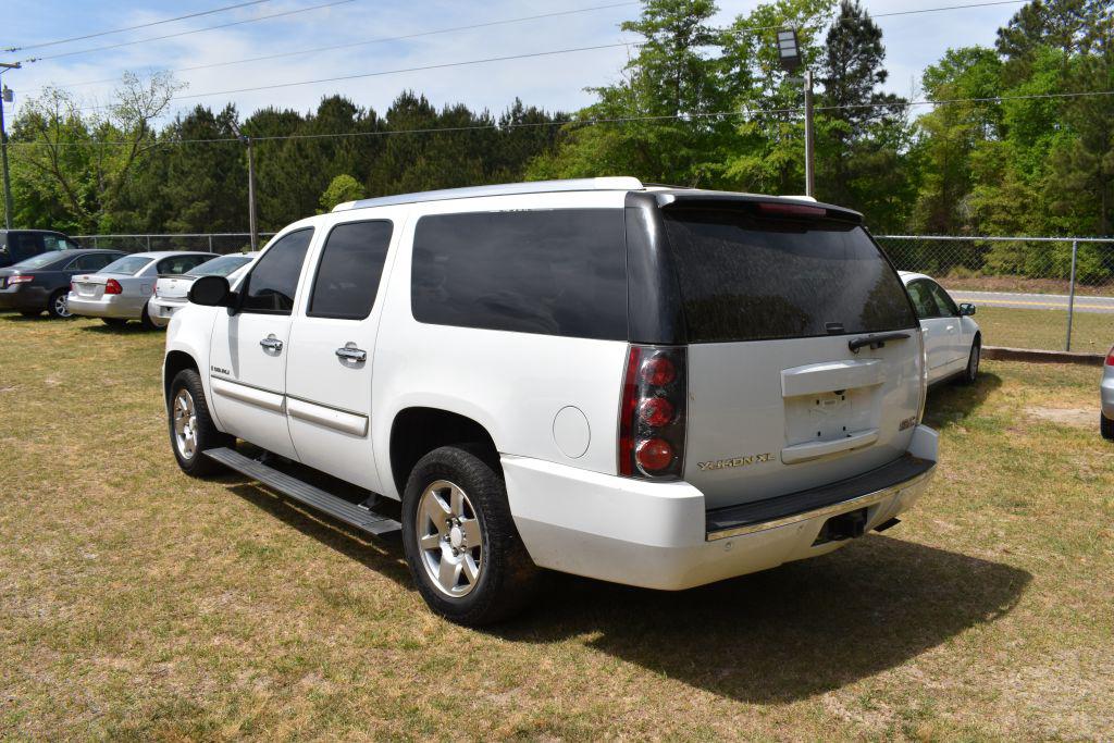2008 GMC Yukon - $5,500