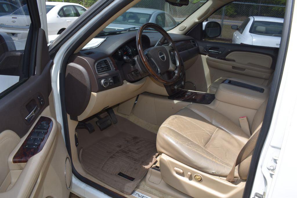 2008 GMC Yukon - $5,500