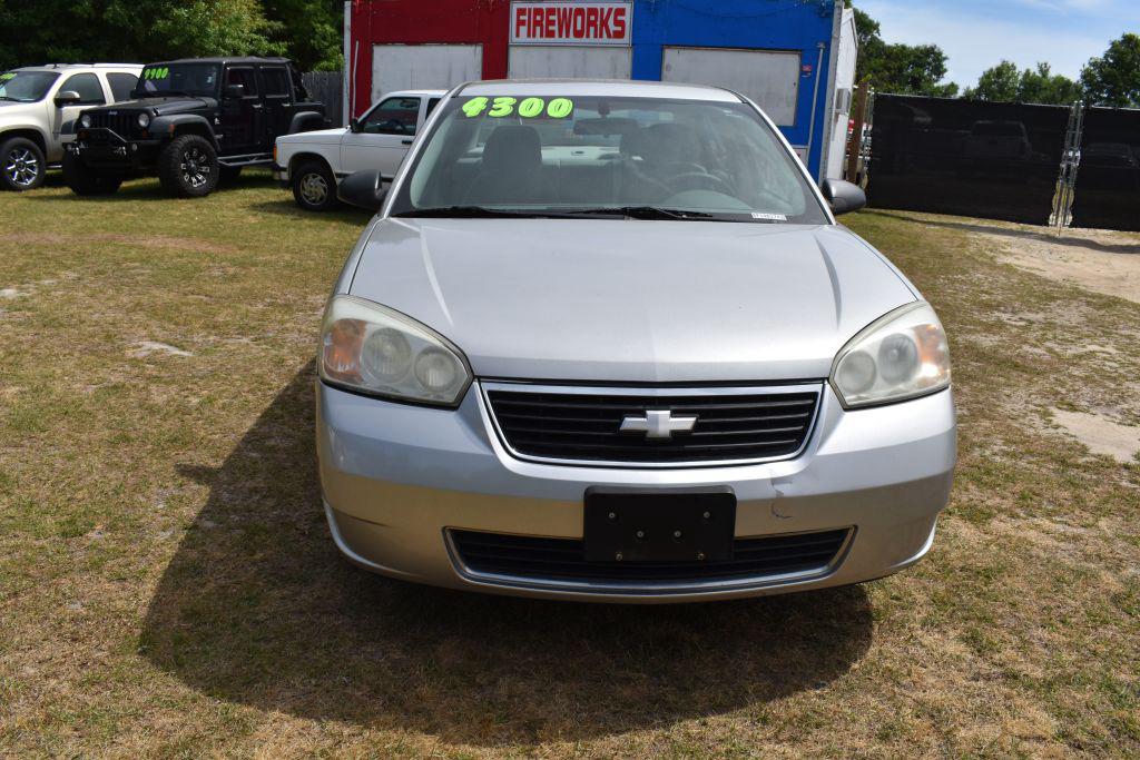 2006 Chevrolet Malibu - $4,300