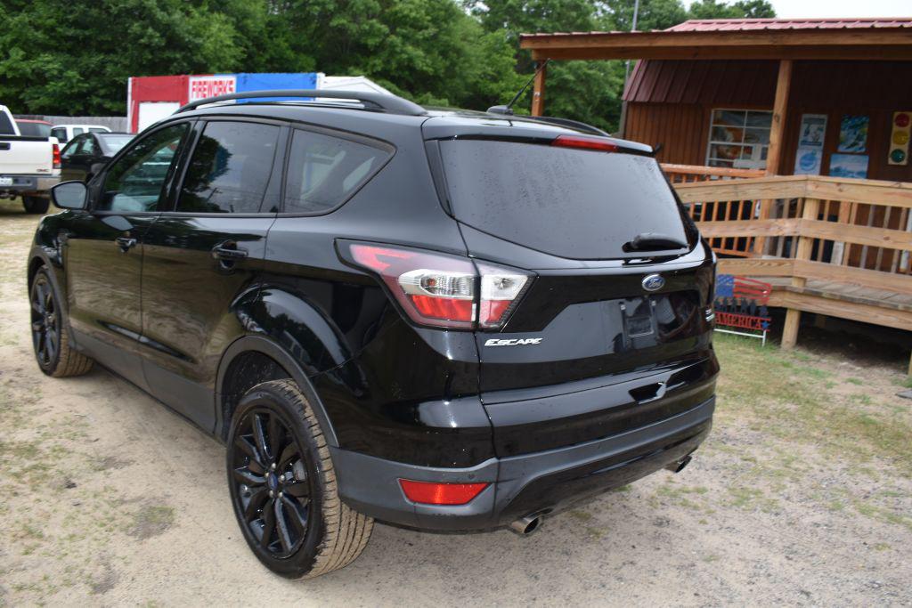 2017 Ford Escape - $7,800