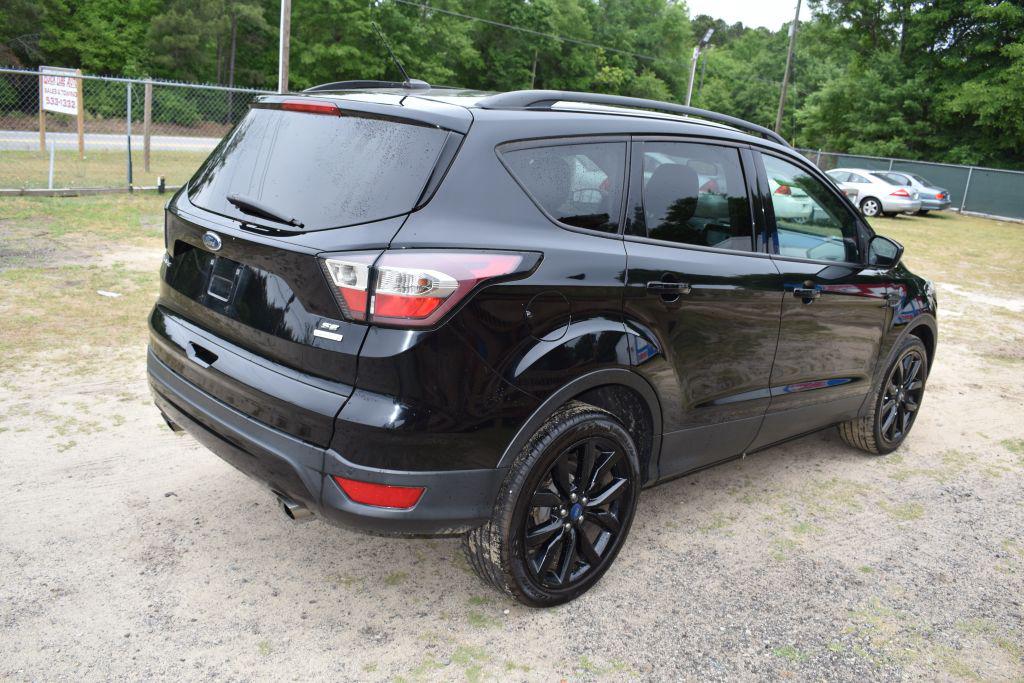 2017 Ford Escape - $7,800
