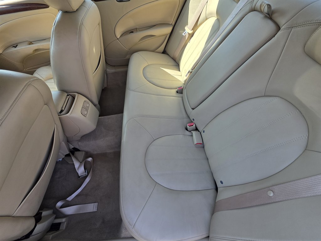 2006 Buick Lucerne CXL V8 photo
