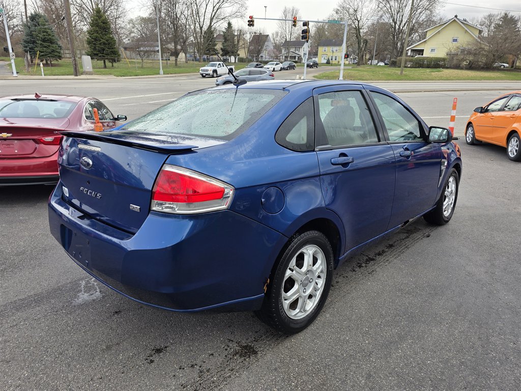 2008 Ford Focus SE photo