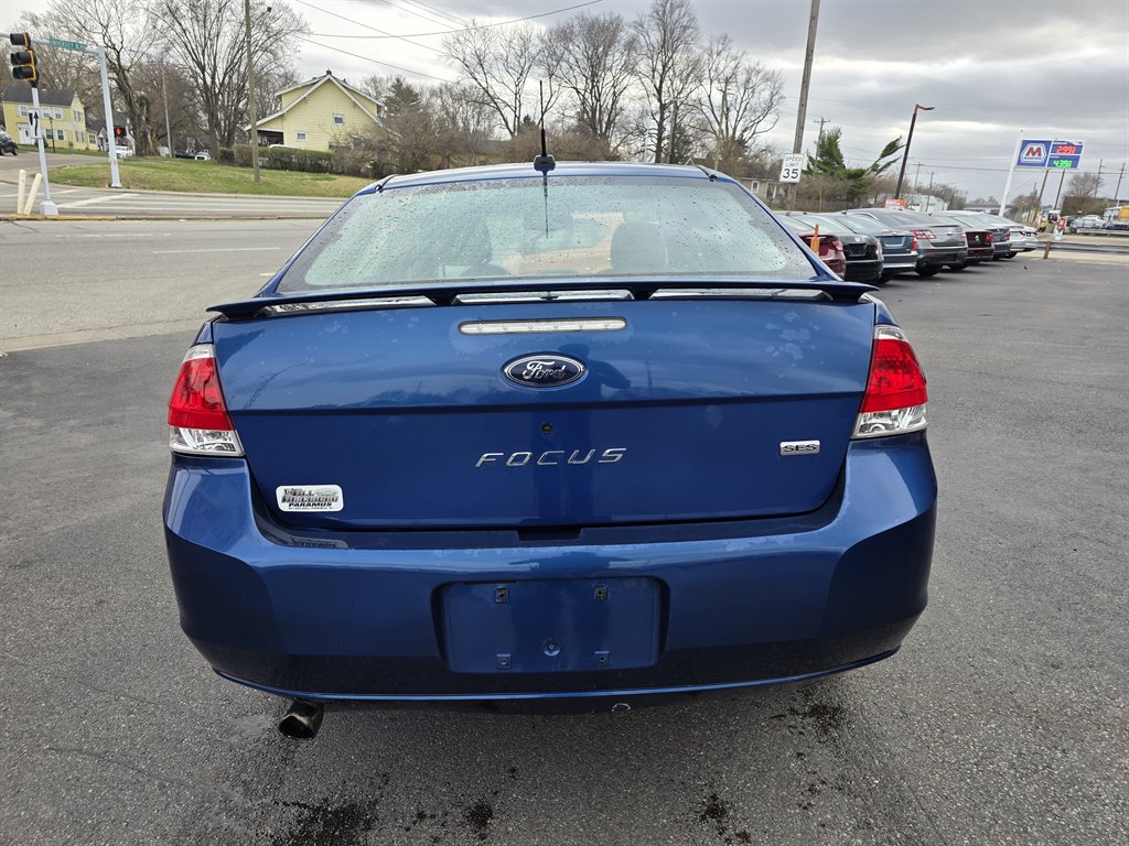 2008 Ford Focus SE photo