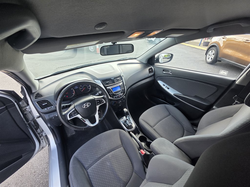 2012 Hyundai Accent