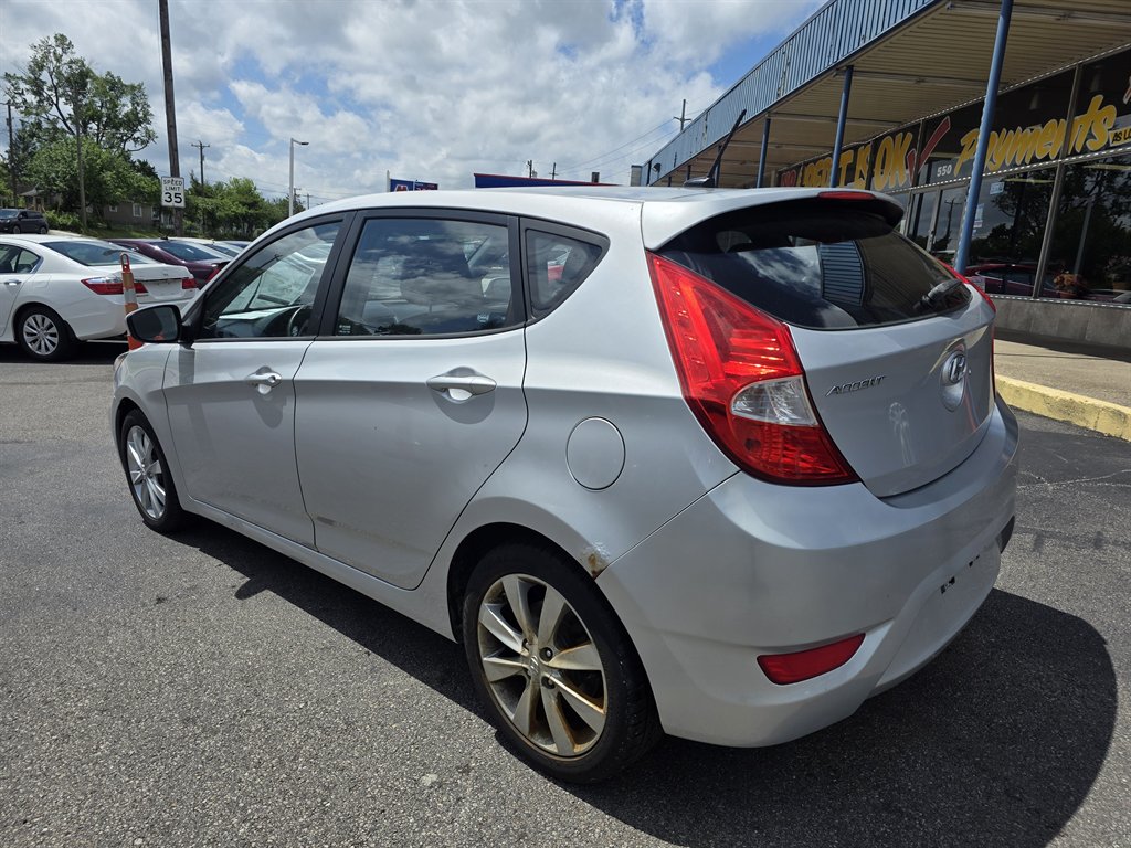 2012 Hyundai Accent