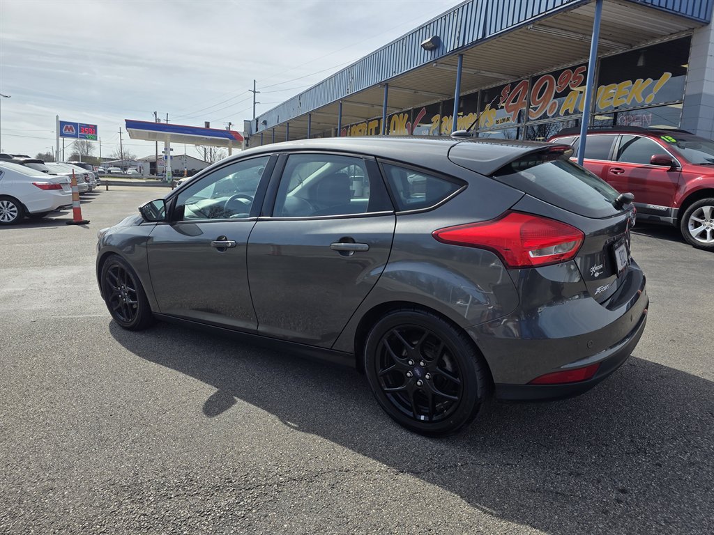 2016 Ford Focus - $8,995