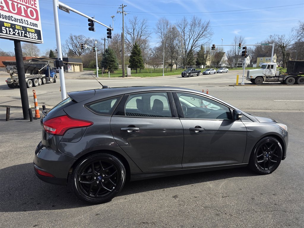 2016 Ford Focus - $8,995
