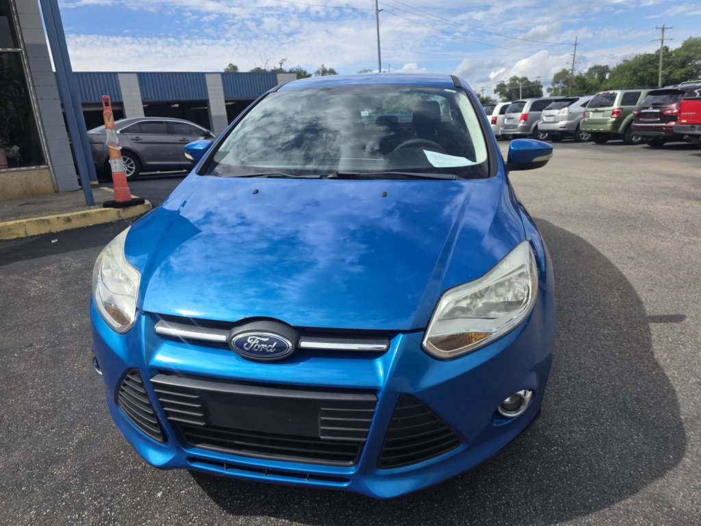 2012 Ford Focus - $8,995