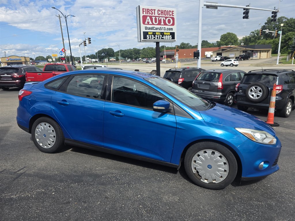 2012 Ford Focus - $8,995