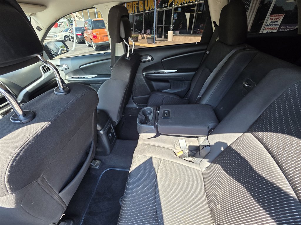 2018 Dodge Journey - $7,995