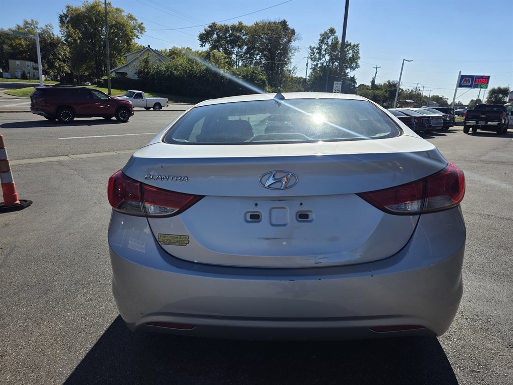 2012 Hyundai Elantra - $6,995