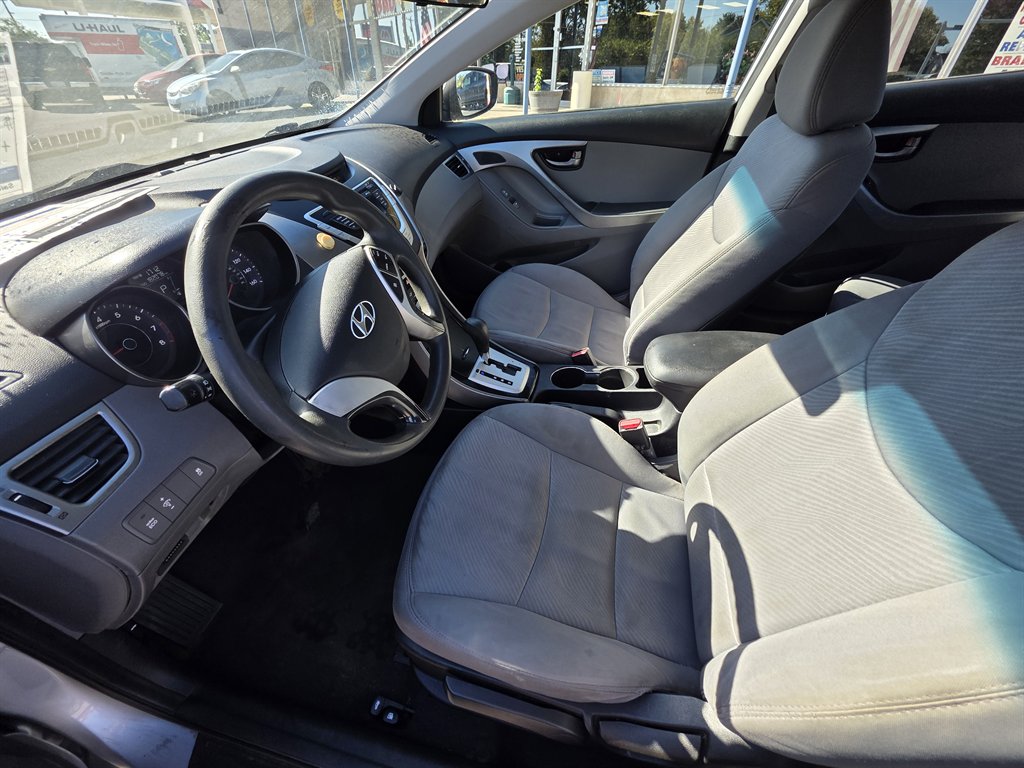 2012 Hyundai Elantra - $6,995
