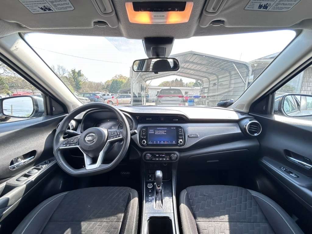 2021 Nissan Kicks - $9,900