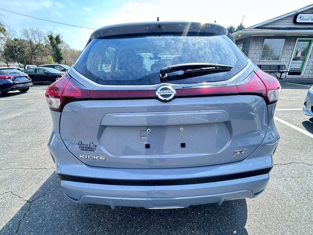 2021 Nissan Kicks - $9,900