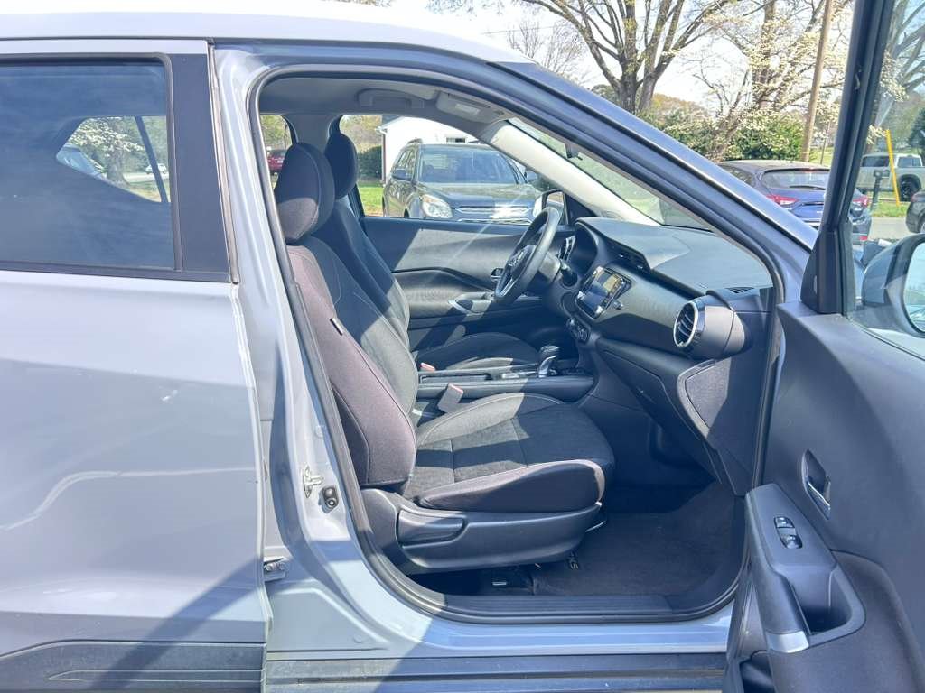 2021 Nissan Kicks - $9,900