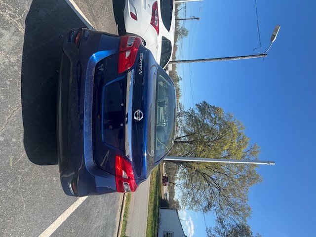 2019 Nissan Sentra S photo