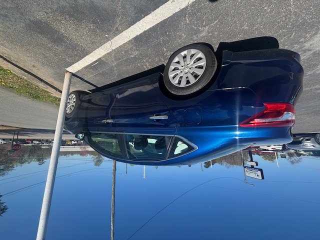 2019 Nissan Sentra S photo
