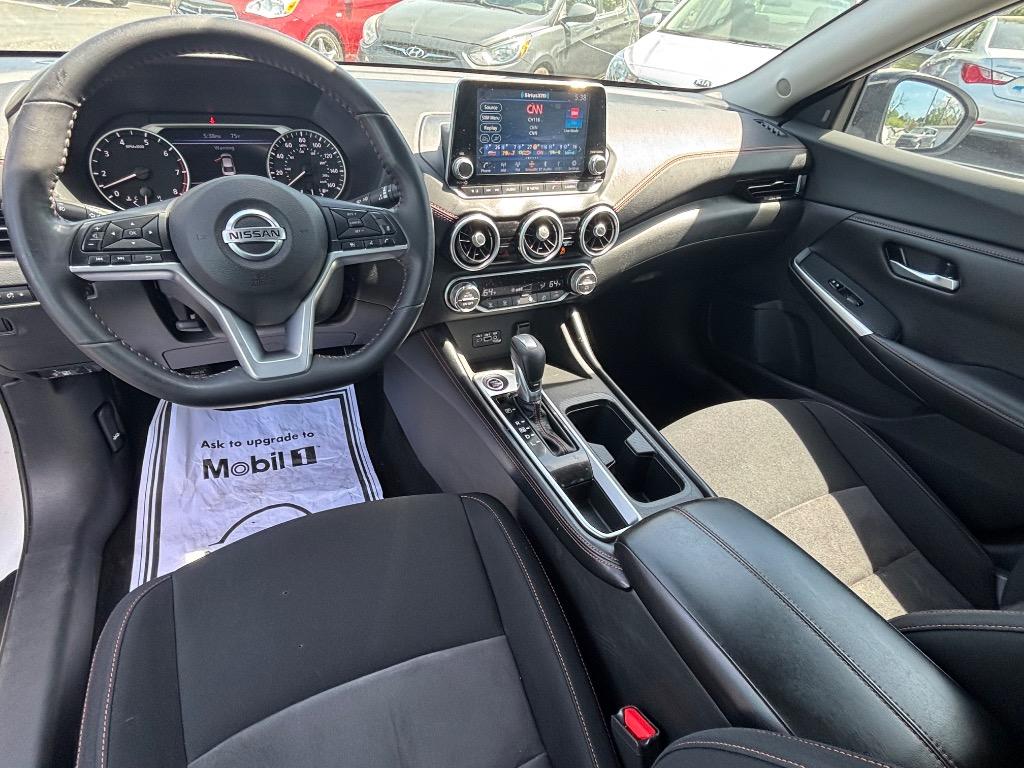 2021 Nissan Sentra SR photo