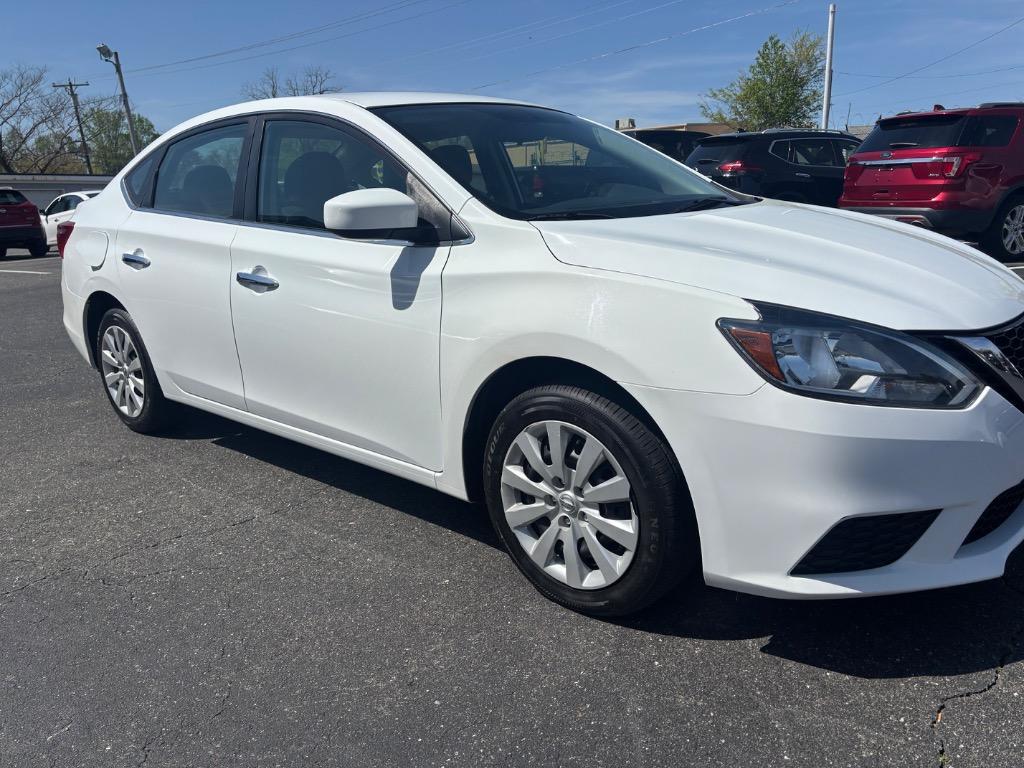 2018 Nissan Sentra S photo
