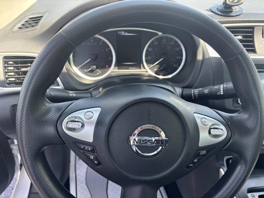 2018 Nissan Sentra S photo