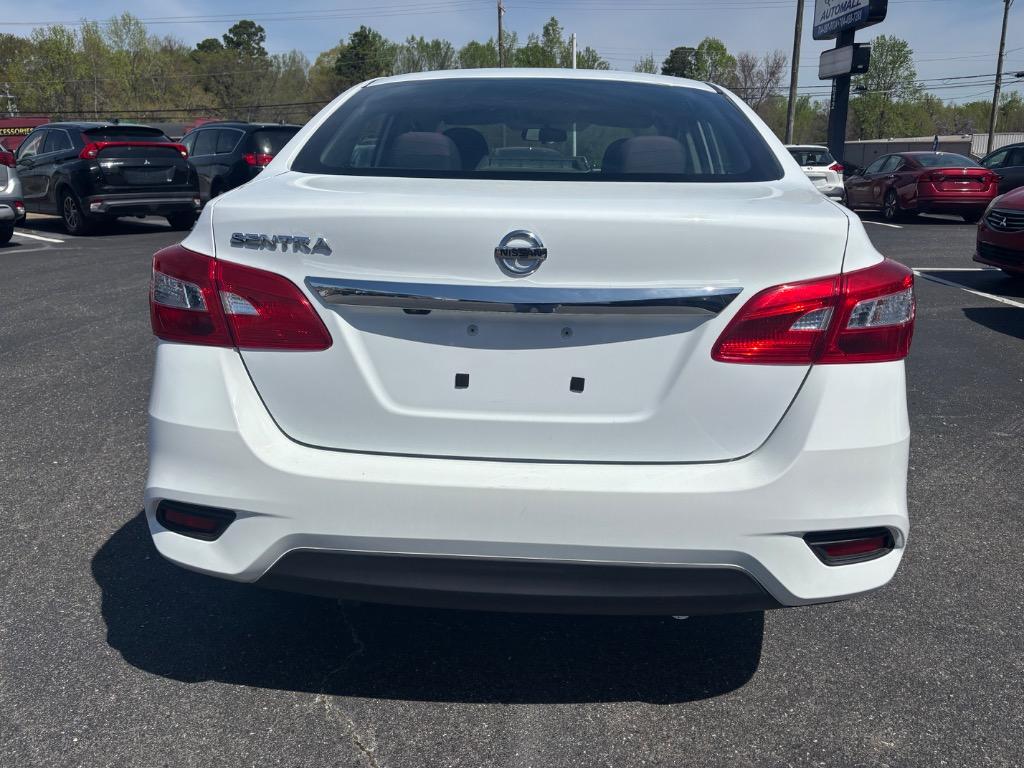 2018 Nissan Sentra S photo
