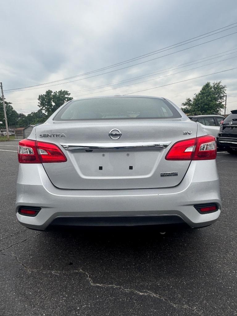 2019 Nissan Sentra SV photo