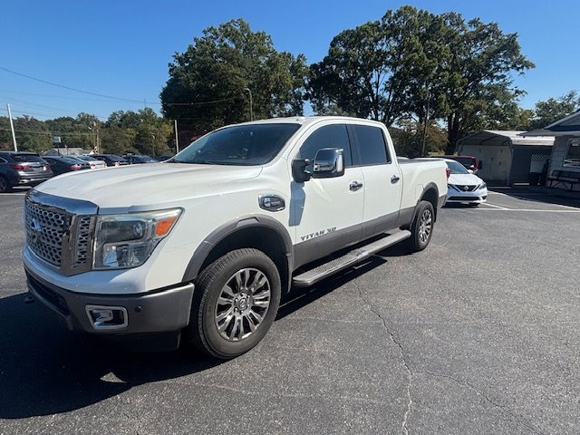 2016 Nissan Titan XD SL