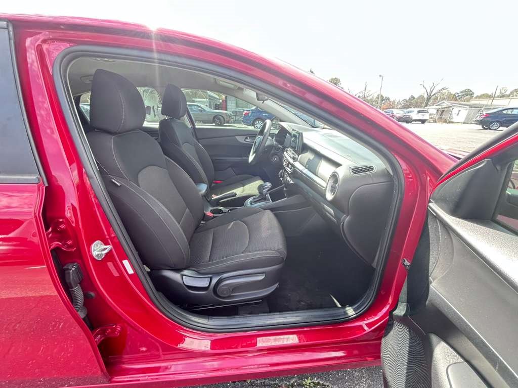 2019 Kia Forte - $9,900