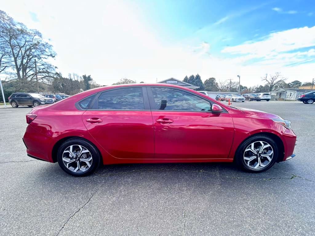 2019 Kia Forte - $9,900