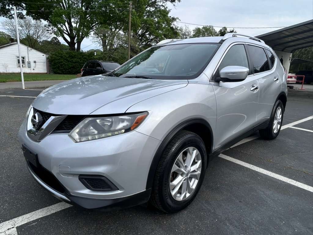 2015 Nissan Rogue - $9,900