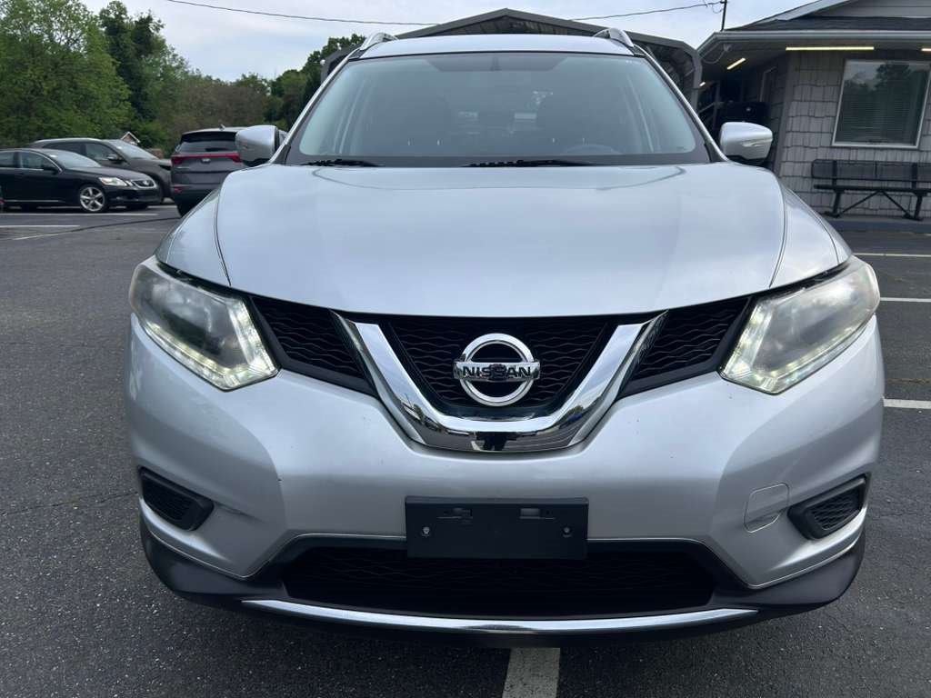 2015 Nissan Rogue - $9,900