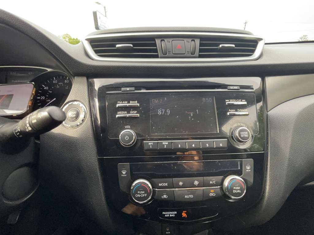 2015 Nissan Rogue - $9,900