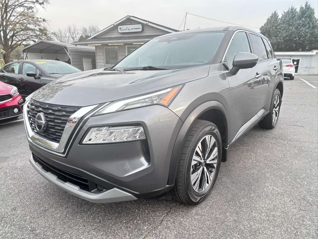 2021 Nissan Rogue - $18,300