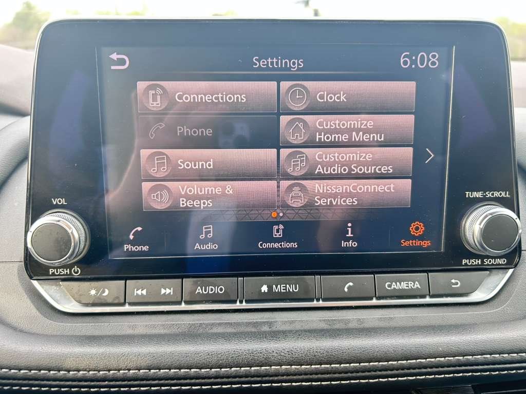 2021 Nissan Rogue - $18,300