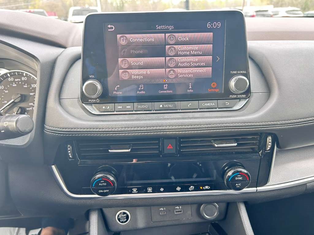 2021 Nissan Rogue - $18,300