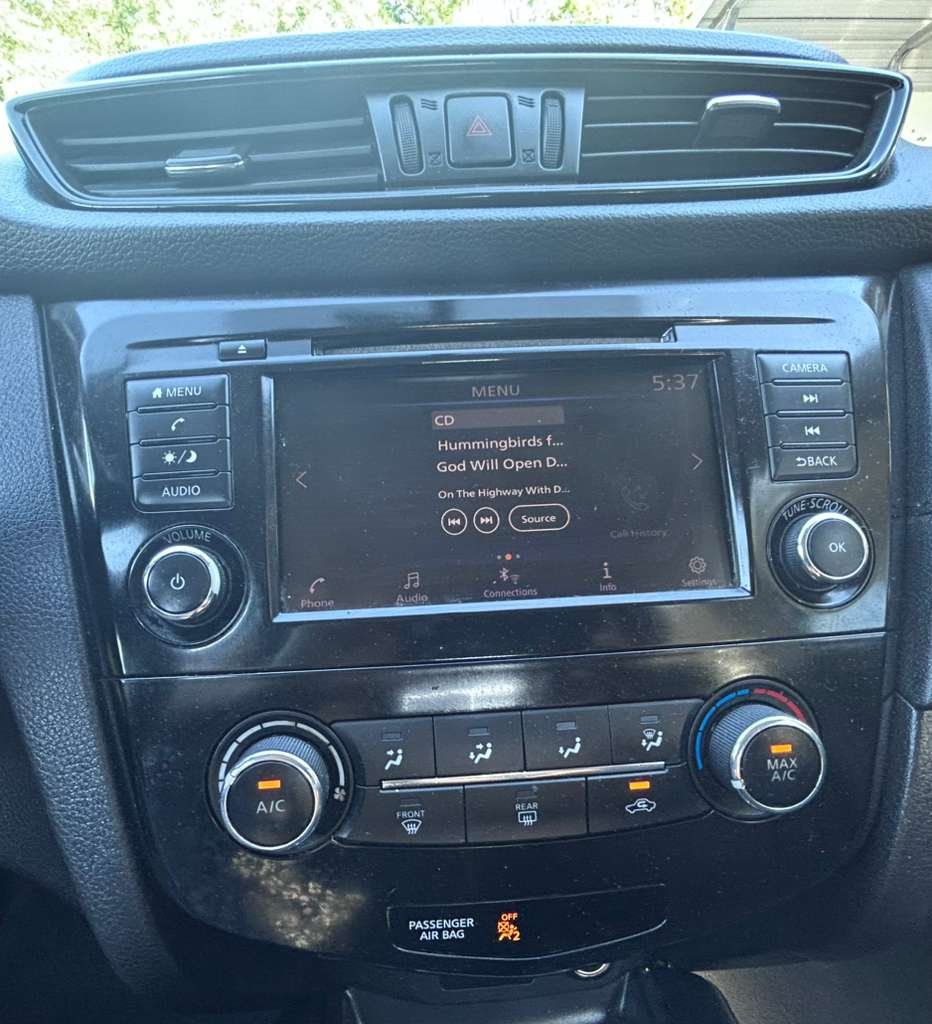 2018 Nissan Rogue - $11,600