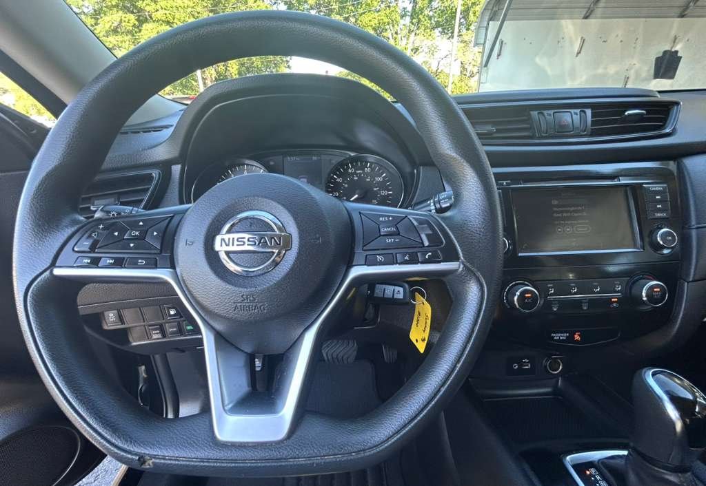 2018 Nissan Rogue - $11,600