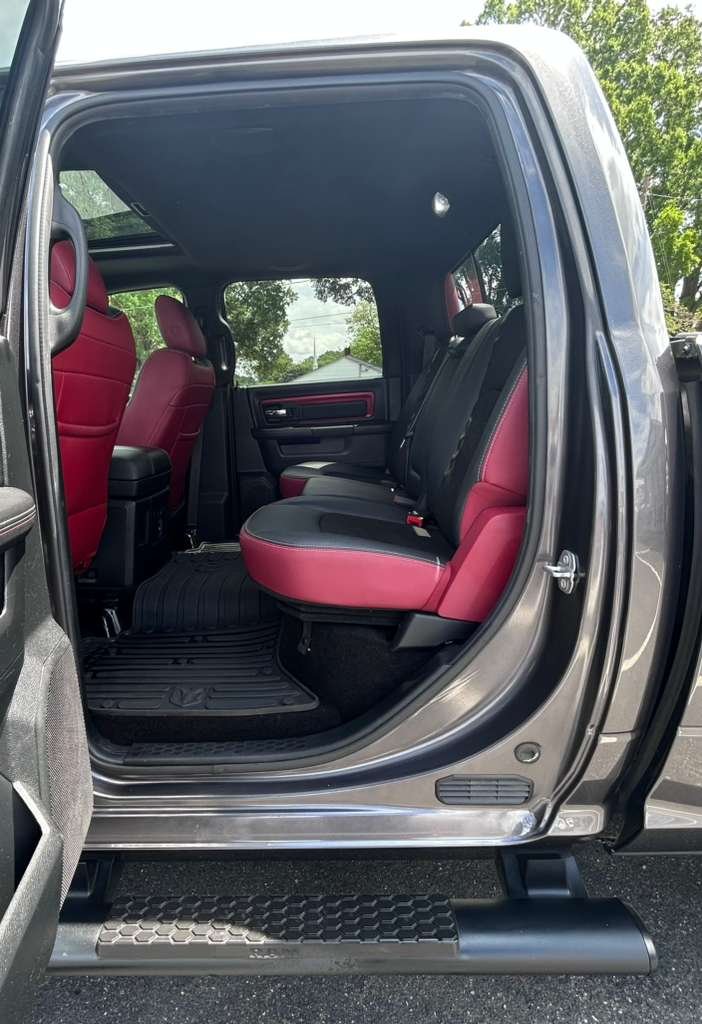 2016 Ram 1500 - $18,900