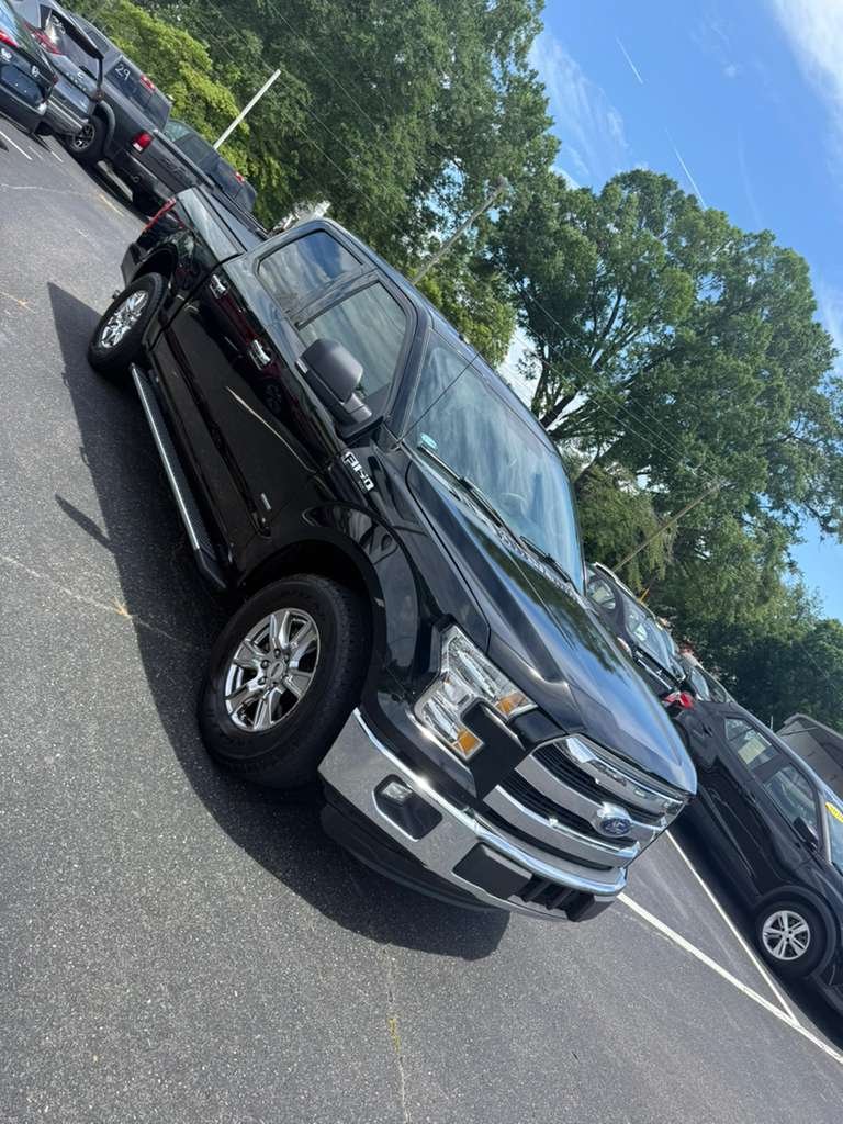 2016 Ford F150 - $14,900