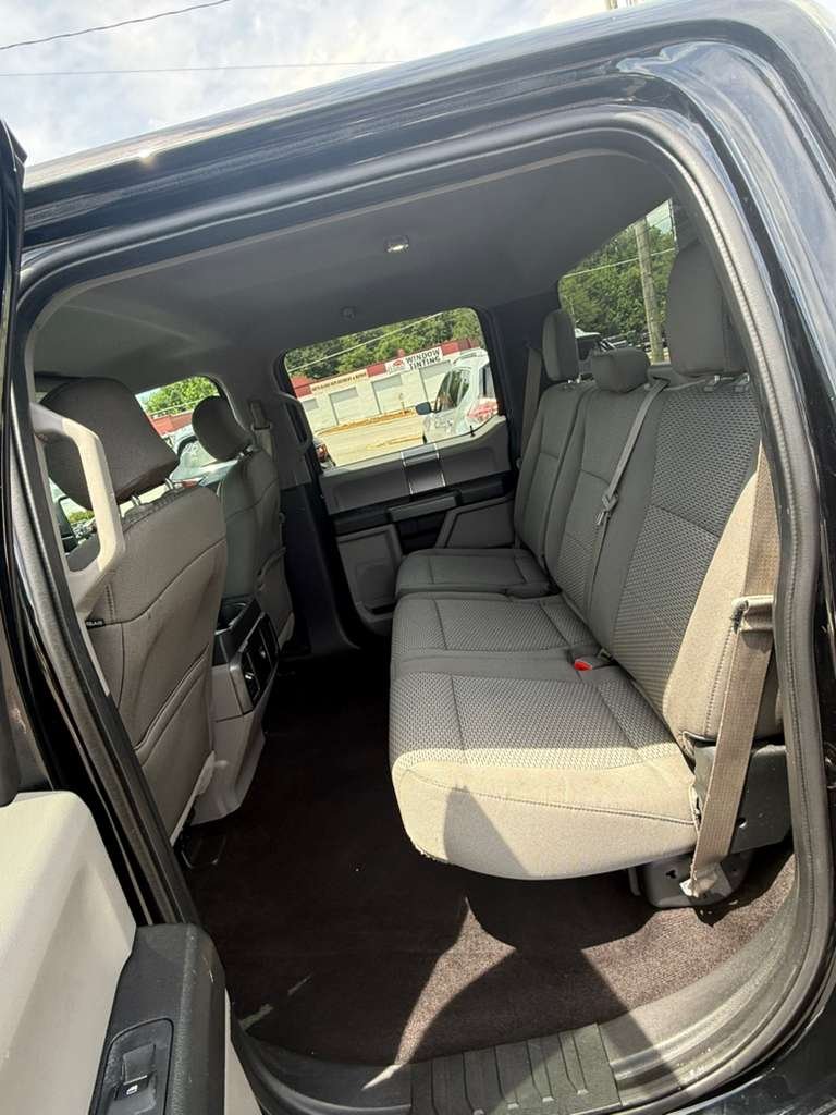 2016 Ford F150 - $14,900
