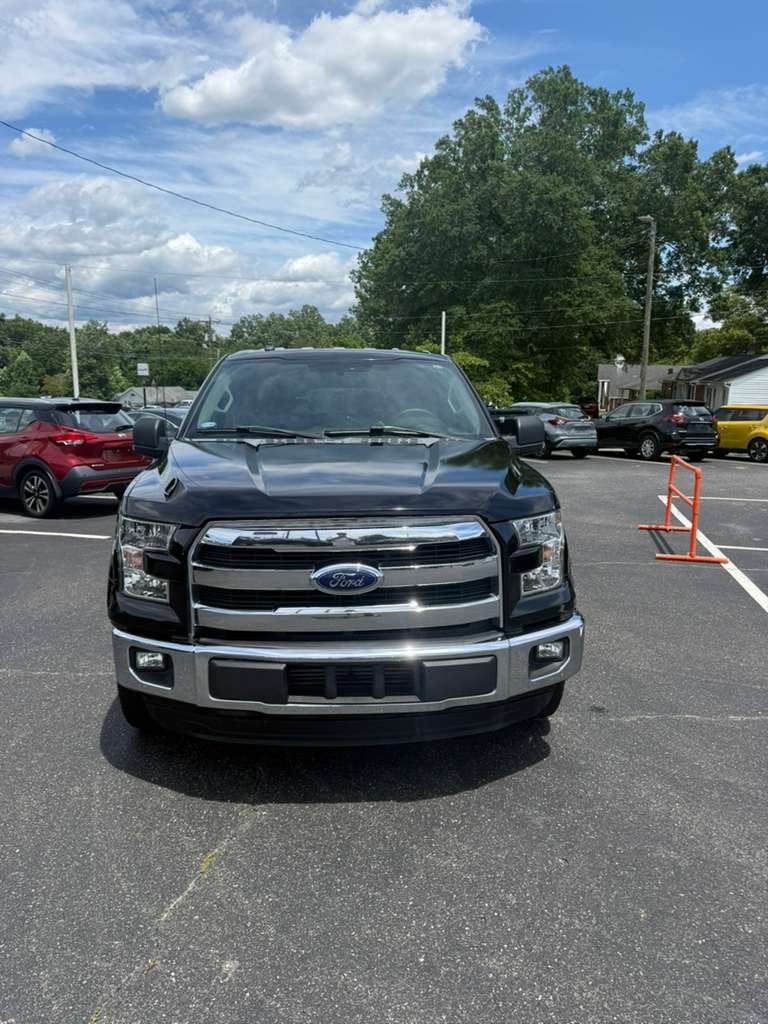 2016 Ford F150 - $14,900