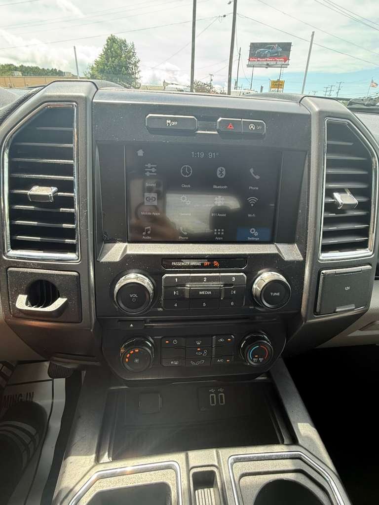 2016 Ford F150 - $14,900