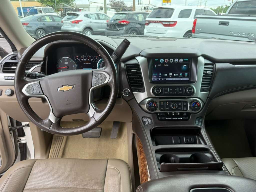 2016 Chevrolet Suburban - $21,900