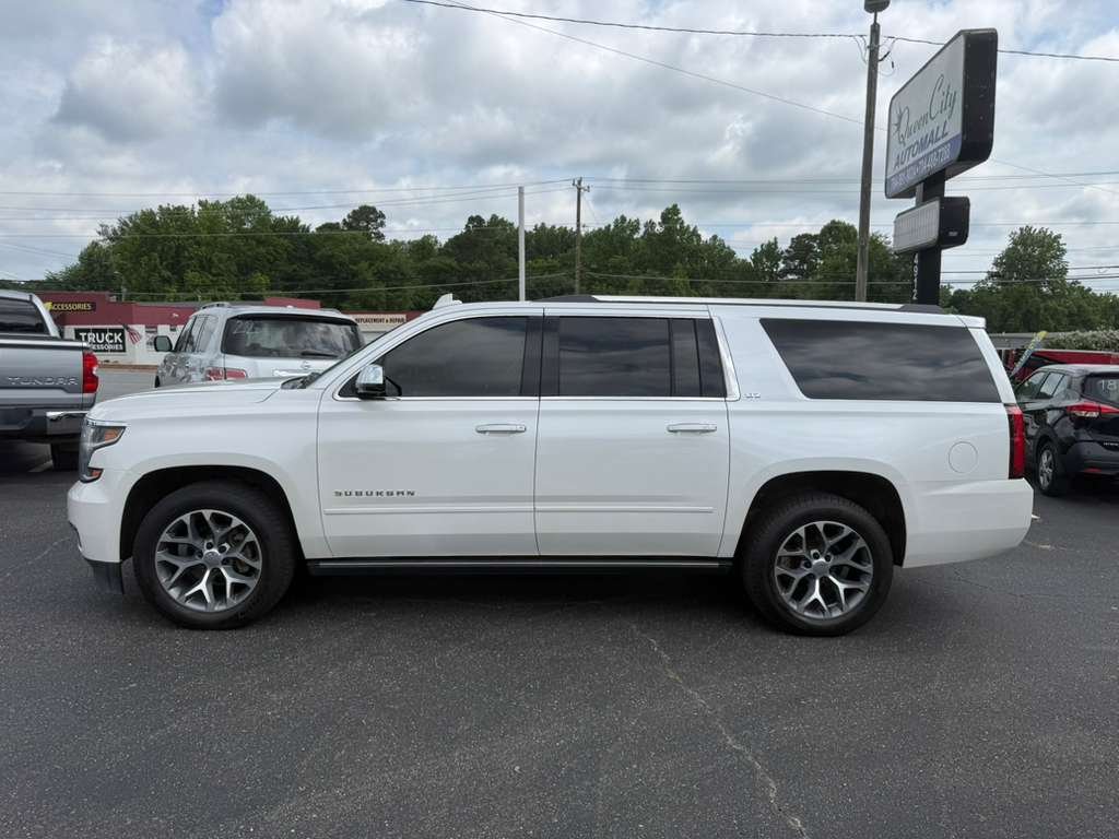 2016 Chevrolet Suburban - $21,900