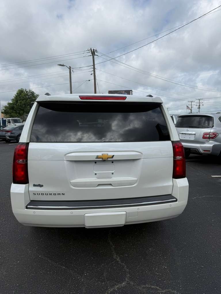 2016 Chevrolet Suburban - $21,900