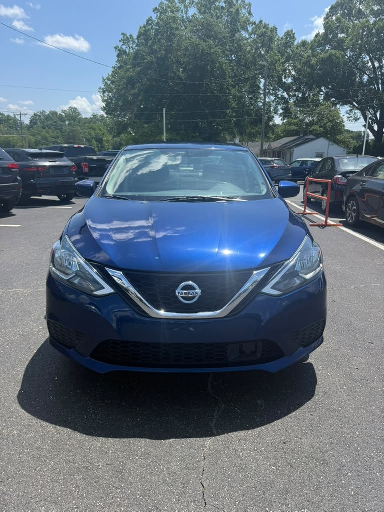 2019 Nissan Sentra - $9,200