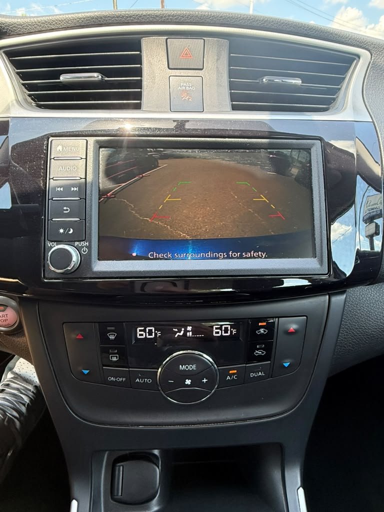 2019 Nissan Sentra - $9,200