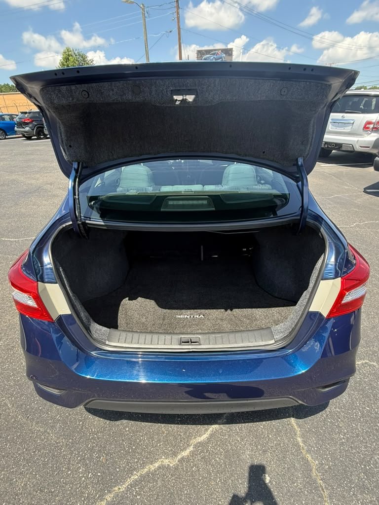 2019 Nissan Sentra - $9,200