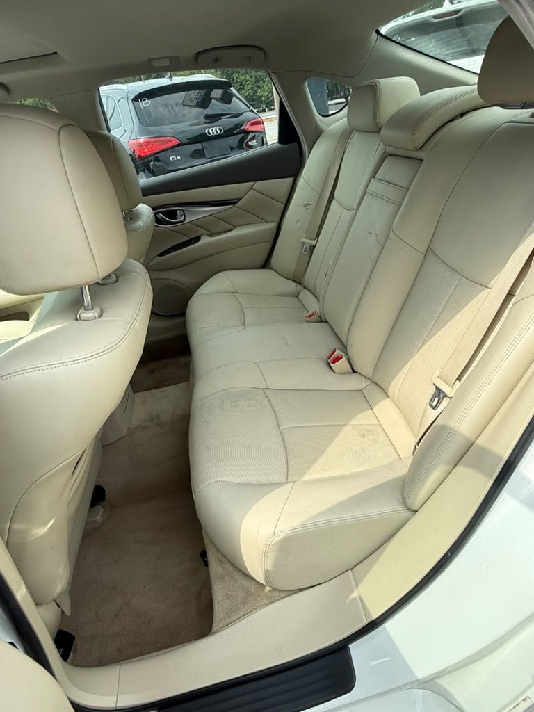 2019 INFINITI Q70 - $18,900